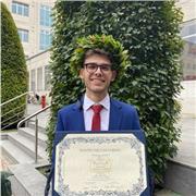 Sono uno studente di Physics of complex systems e offro lezioni di materie scientifiche quali la matematica e la fisica.